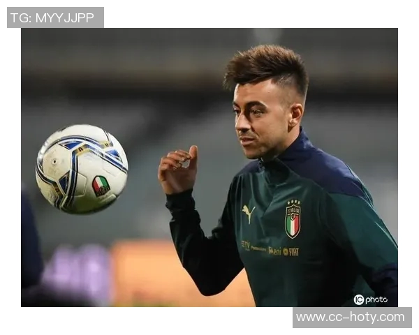 斯基拉报道多队争抢博维免签机会罗马将与其解约