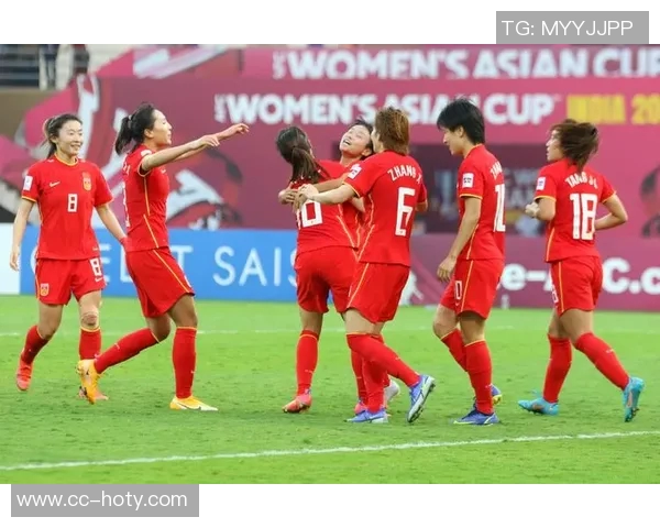 中国女足U17半场狂胜4-0宋语后点破门出线在望